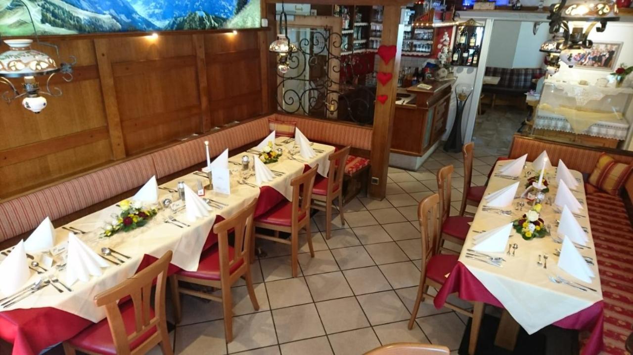 布瑞博里可酒店及餐厅 多弗加斯坦 外观 照片